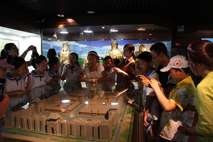 6-白城市博物馆《白城简史》参观